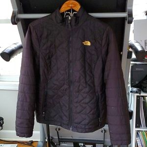NORTH FACE black gold quilted jacket coat XL